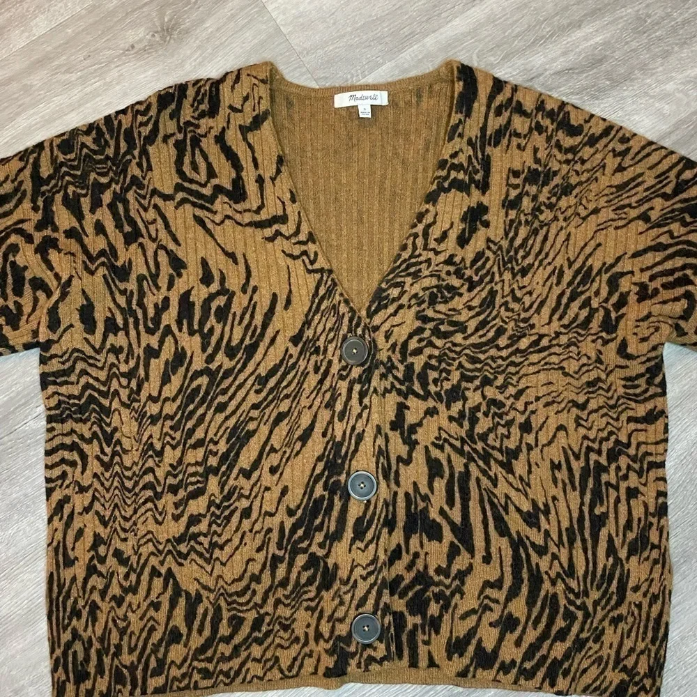 Madewell Tigerized Cameron Ribbed Cardigan Sweater in Coziest Yarn